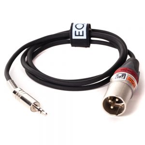 Adapterkabel mit 3,5-mm-Stereo-Ministecker und XLR-Stecker, 1 m Länge, L/R zu Mono summiert.
