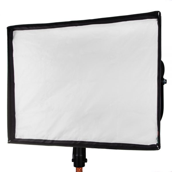 ARRI SkyPanel S60-C, LED-Softlight mit aufgespannter Diffusionsfolie für weiches Streulicht.