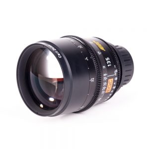 ARRI Ultra Prime 135mm T1.9, lichtstarkes Cine-Festbrennweite mit PL-Anschluss und Bildkreis Super-35.