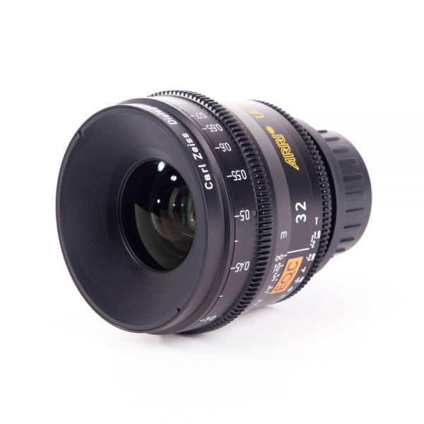ARRI Ultra Prime 32mm T1.9, lichtstarkes Cine-Festbrennweite mit PL-Anschluss und Bildkreis Super-35.