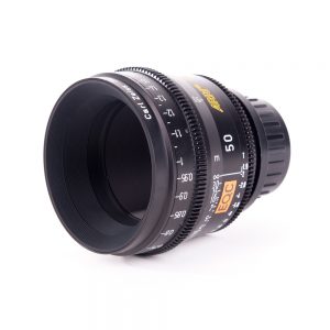 ARRI Ultra Prime 50mm T1.9, lichtstarkes Cine-Festbrennweite mit PL-Anschluss und Bildkreis Super-35.