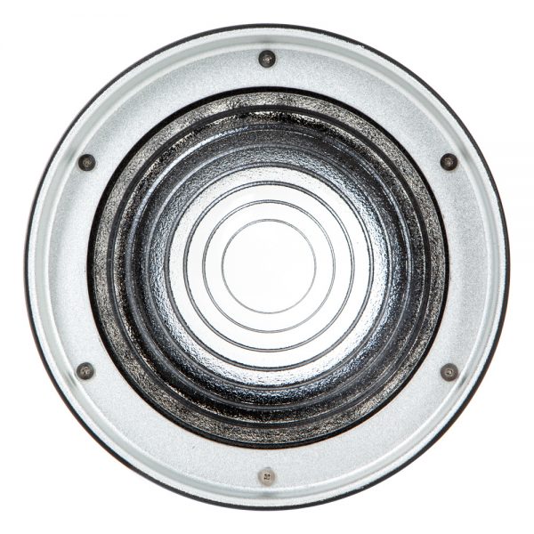Aputure Fresnel 2X Verstärkerlinse mit einem Linsendurchmesser von 15,2 Zentimetern.