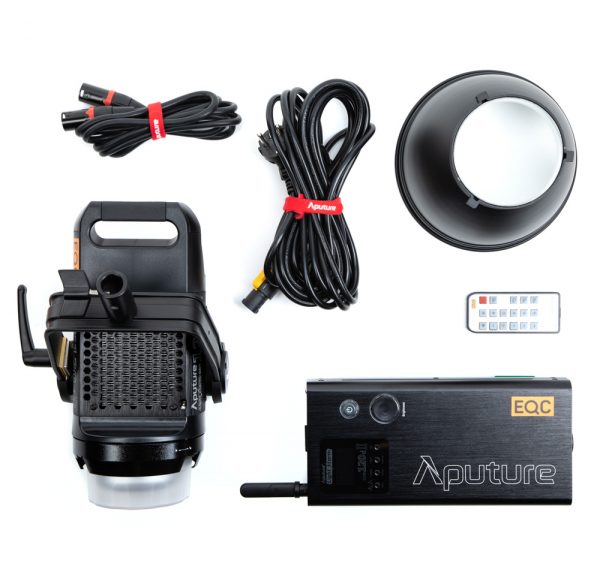 Aputure Light Storm LS C120d II geräuschlose Tageslicht-LED-Leuchte mit 5500 K und 18 dB leisem Lüfter.