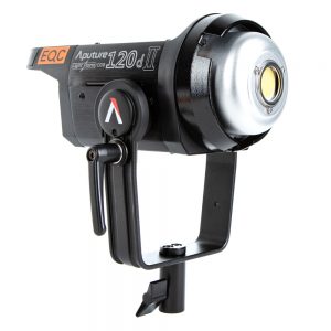 Aputure Light Storm LS C120d II geräuschlose Tageslicht-LED-Leuchte mit 5500 K und 18 dB leisem Lüfter.