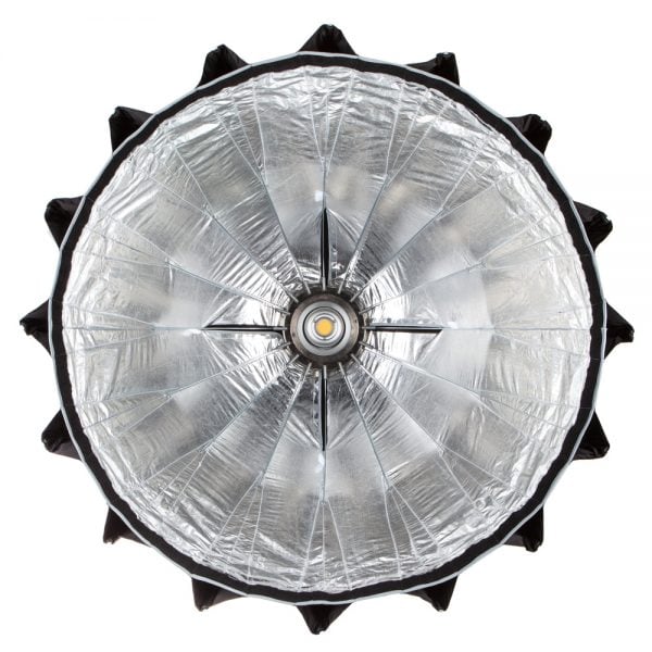 Aputure Light Dome II Softbox 88cm mit achteckiger Form für weiche Lichtübergänge.