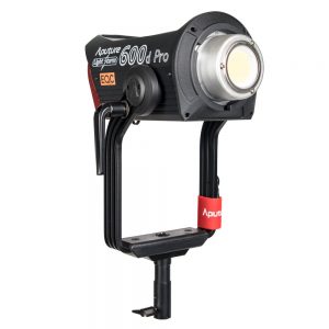 Aputure Light Storm LS 600d Pro Tageslicht-LED-Scheinwerfer mit 5600 K Farbtemperatur und CRI/TLCI-Wert von 96.