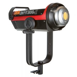 Aputure Light Storm LS C300d II geräuschlose LED-Tageslichtleuchte mit 5500 K und CRI/TLCI-Wert von 96.