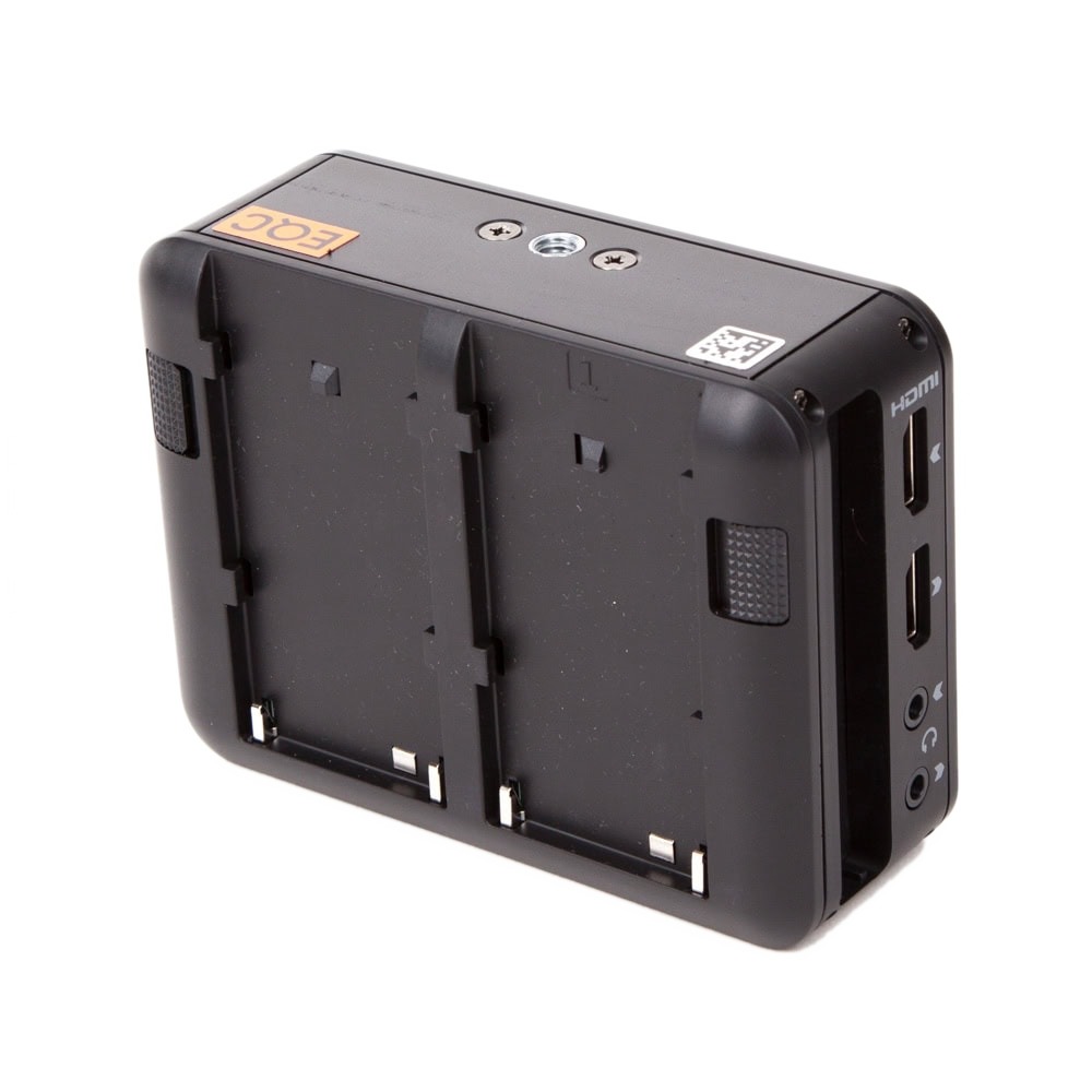 Atomos Ninja 2 HDMI-Feldrekorder, Rückseite mit zwei NP-Akkuhalterungen und Bedientasten.
