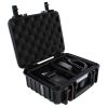 Atomos Ninja V HDMI-Monitor im geöffneten Transportkoffer mit Spiralkabeln und Zubehör.