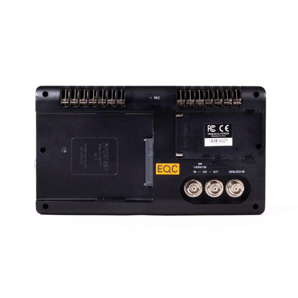 Atomos Shogun 7-Zoll-Recorder, Rückseite mit Akkukontakten und drei BNC-Anschlüssen für SDI.
