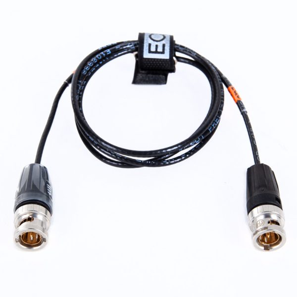 Schlankes BNC-Kabel mit 1m Länge für flexible SDI-Verbindungen zwischen Kamera und Monitor.