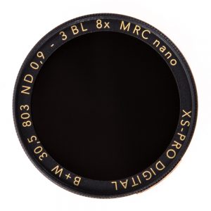 B+W 30,5mm ND 0.9 Graufilter mit SCHOTT-Glas und multi-resistenter MRC-Vergütung für 3 Blendenstufen Lichtreduzierung.