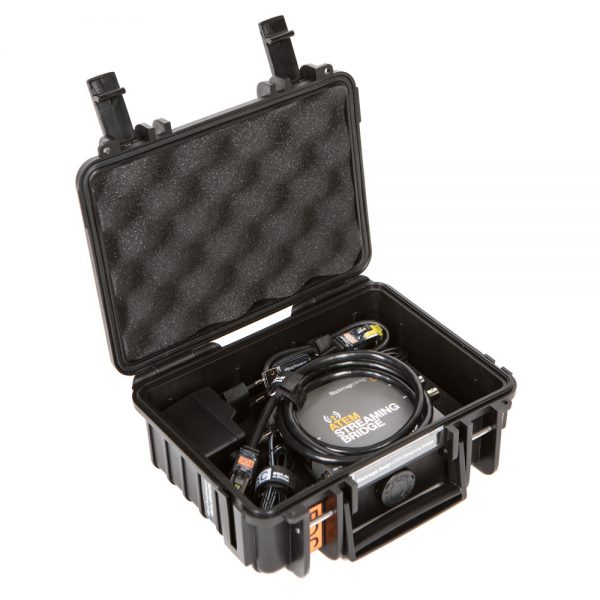 Blackmagic Design ATEM Streaming Bridge in kompakter Transportbox mit Schaumstoffeinlage.
