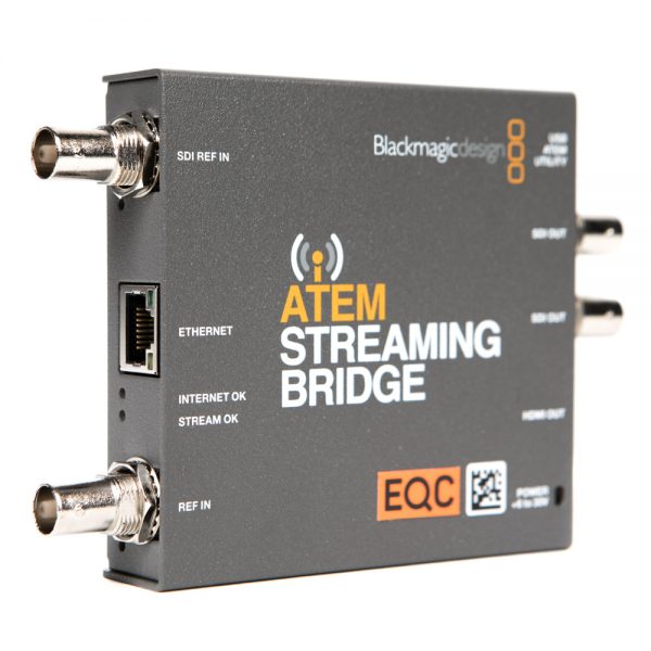 Blackmagic Design ATEM Streaming Bridge wandelt das IP-Signal des ATEM Mini Pro in SDI- und HDMI-Video um.