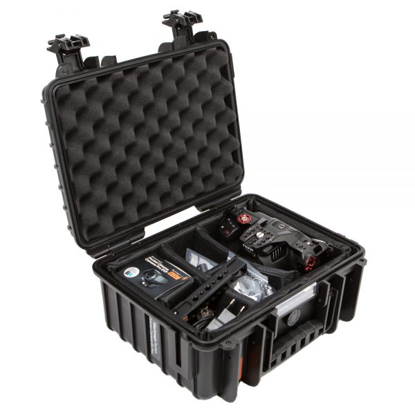 Blackmagic Design Pocket Cinema Camera 6K Pro Cine-Kamera mit Super-35-Sensor, PL-Mount und eingebauten ND-Filtern.
