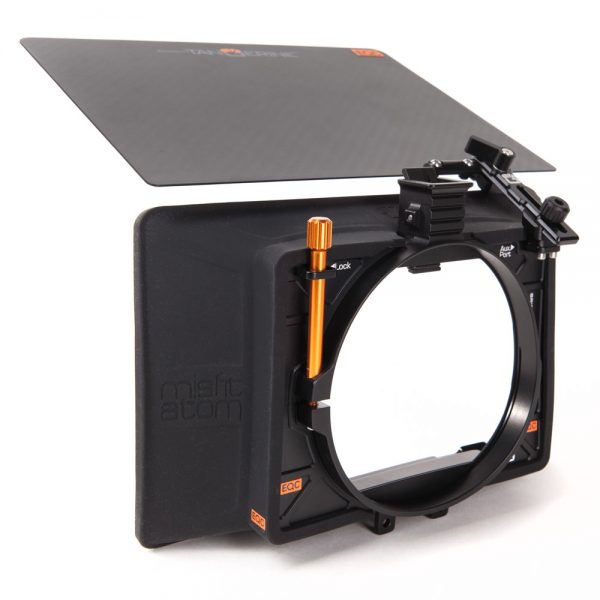 Bright Tangerine Misfit ATOM Klemm-Kompendium mit Karbonschirm, das sich zum Aufklemmen auf 114-mm-Objektive eignet.