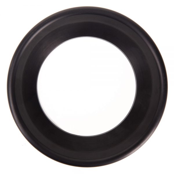 CaSu PS541, ein Adapterring, der eine 100-Millimeter-Schale auf eine 150-Millimeter-Schalenbasis erweitert.