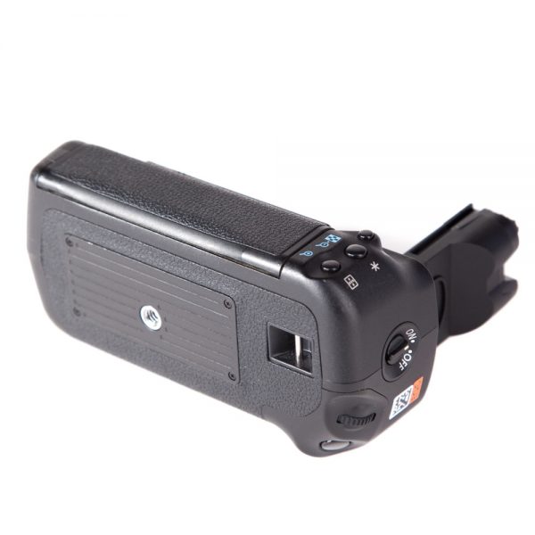 Canon BG-E6 Batteriegriff für die EOS 5D Mark II mit strukturiertem Handgriff und Hochformat-Auslöser.