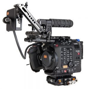 Canon EOS C300 Mark III Cine-Kamera mit Super-35-Dual-Gain-Sensor und 16 Blendenstufen Dynamik.