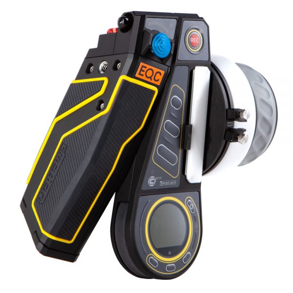 cmotion cPRO Funkschärfe mit ergonomischer Handeinheit und kabellosem cPRO-Motor für die Fokussteuerung.