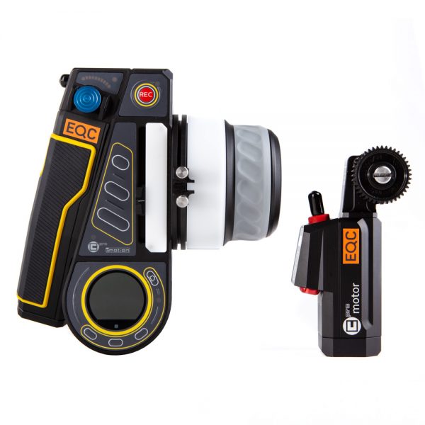 cmotion cPRO Funkschärfe mit ergonomischer Handeinheit und kabellosem cPRO-Motor für die Fokussteuerung.