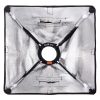 Kompakte Softbox für Dedolight-Leuchten mit Baffle und Frontdiffusor, ideal für weiches Licht bei Interviews. Dedolight DSBSXS Mini-Softbox, 30 x 30 x 23 cm, mit Baffle und Frontdiffusor für weiches Licht.