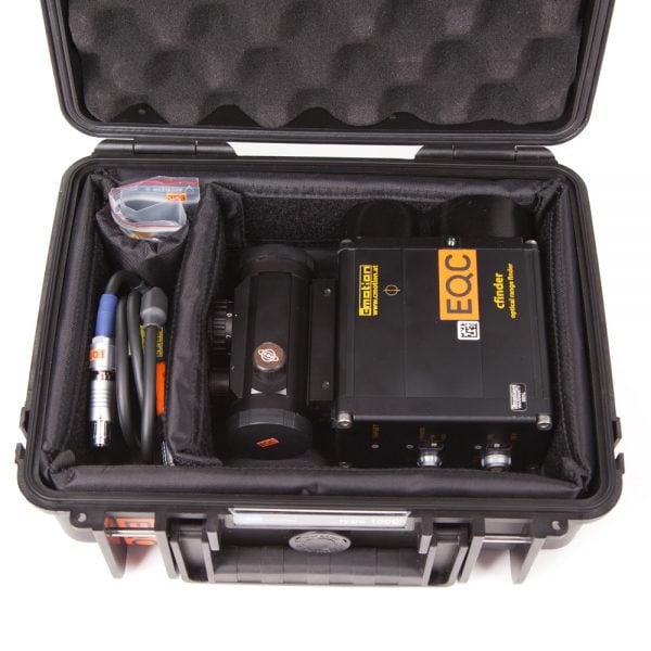 cmotion cfinder optisches Laser-Distanzmessgerät mit aufgesetztem Rotpunkt-Zielfernrohr für Motive.