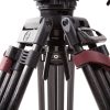 Cine-Stativsystem mit Fluidkopf auf 100-mm-Schale für anspruchsvolle Film- und Doku-Arbeit mit schweren Kamerakonfigurationen. Das Sachtler Cine 7+7 HD 100mm Stativsystem hat eine Sachtler Mittelspinne 100/150 für sicheren Stand.