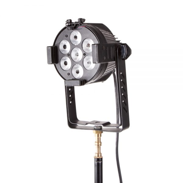 Evolight Archspot 35 ist ein LED-PAR-Scheinwerfer mit RGB-Mischung aus sieben 5-Watt-LEDs und DMX512-Steuerung.