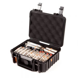 EQC Audio Adapter Set #1 mit Steckverbindern im stoßfesten Transportkoffer verstaut.