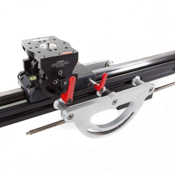 FloatCam Dolly Crane HD Slider mit Kamerawagen und roten Klemmhebeln zur schnellen Verstellung.