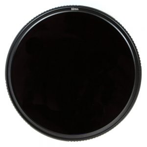 Der Freewell Vari-ND-Filter mit 82mm Gewinde deckt den Dichtebereich ND1.8 bis ND2.7 stufenlos ab.