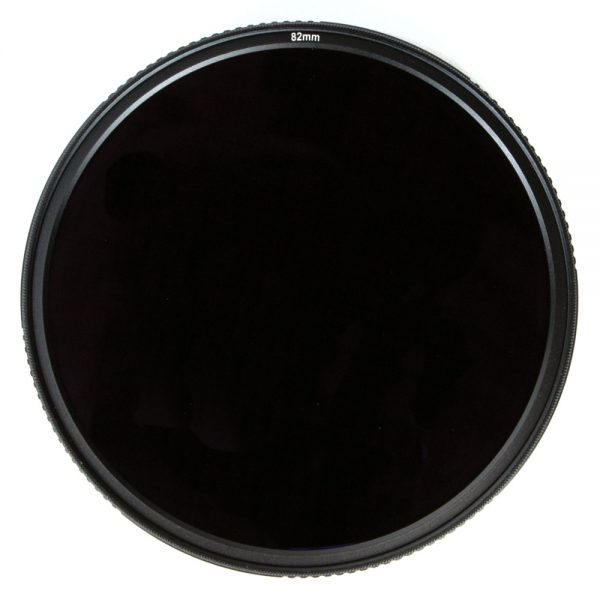 Der Freewell Vari-ND-Filter mit 82mm Gewinde deckt den Dichtebereich ND1.8 bis ND2.7 stufenlos ab.