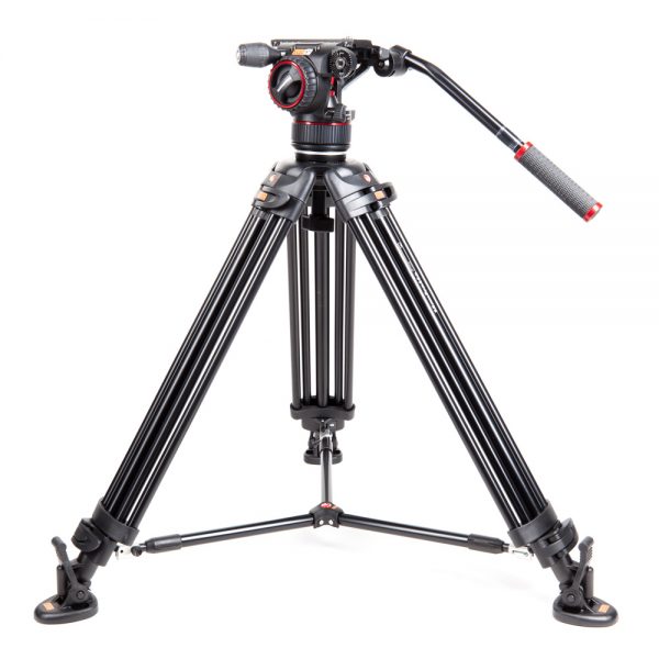 Manfrotto N8 Nitrotech Fluidkopf auf 546B-Stativ mit stufenlosem Gewichtsausgleich bis 8 kg.