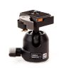 Manfrotto 486RC2 Kugelkopf mit RC2-Schnellwechselplatte und 3/8-Zoll-Gewinde für kompakte Kamerasysteme.