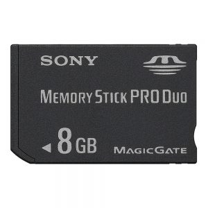 Sony Memory Stick Pro Duo Speicherkarte mit 8 GB Kapazität und MagicGate-Kopierschutz.