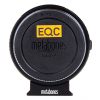 Metabones MFT-F-Speedbooster XL 0.64x zeigt frontal den Nikon-F-Bajonettdeckel mit EQC-Kennzeichnung.