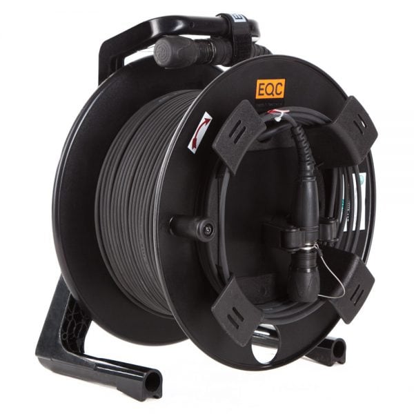 Neutrik opticalCON Singlemode-Glasfaserkabel mit 50 Metern Länge auf robuster Kabeltrommel.