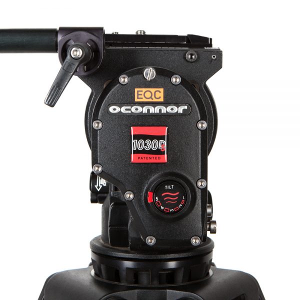 OConnor Ultimate 1030Ds Stativsystem mit 100-mm-Sockel und Nutzlast bis zu 18,6 Kilogramm bei 15 cm Schwerpunkt.