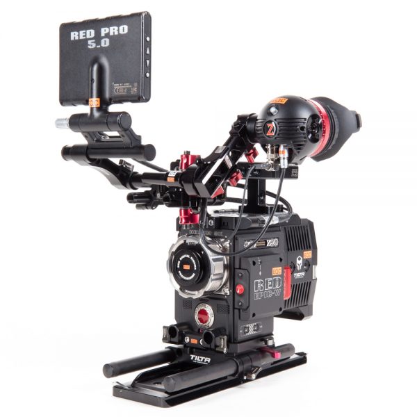RED Epic-W Helium 8K Ultimate Studio Kinokamera im Tilta-B1-Rig mit HELIUM-8K-S35-Sensor und 35,4 Megapixel.