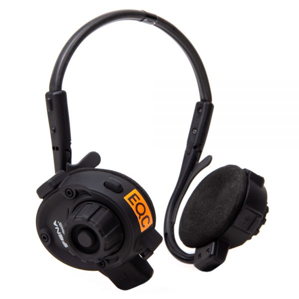 SENA SPH10 Bluetooth-Intercom-Set mit vier Headsets und einer Reichweite von bis zu 900 Metern.