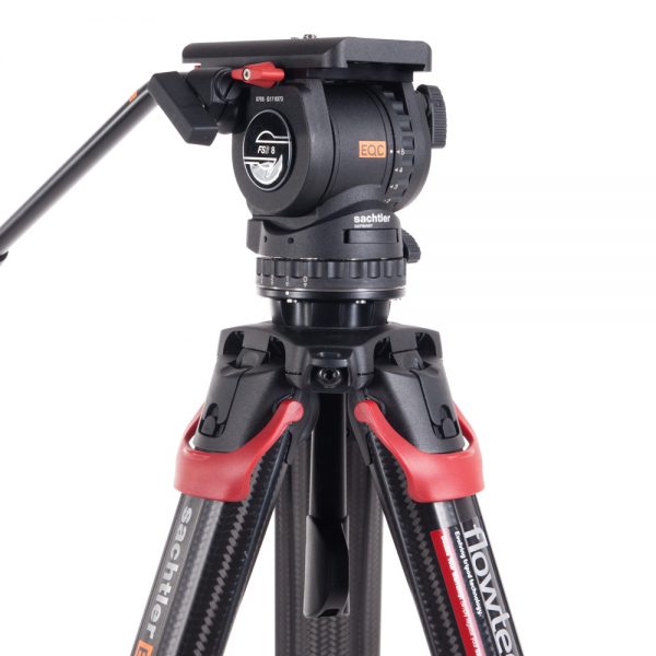 Das Sachtler FSB 8 T mit Flowtech 75mm Stativsystem wiegt komplett aufgebaut rund 6,2 Kilogramm.