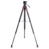 Fluidkopf-Stativsystem für Kameras bis 10 kg mit fünf Dämpfungsstufen und schnell einstellbaren Flowtech-Beinen. Das Sachtler FSB 8 T mit Flowtech 75mm Stativsystem trägt hier eine Cine-Kamera mit Mattebox und Follow-Focus.