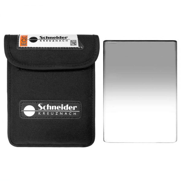 Schneider 4x5.65 Grad ND 0.6 Verlaufsfilter aus Water-White-Glas, im Set inklusive Tasche mit QR-Etikett.