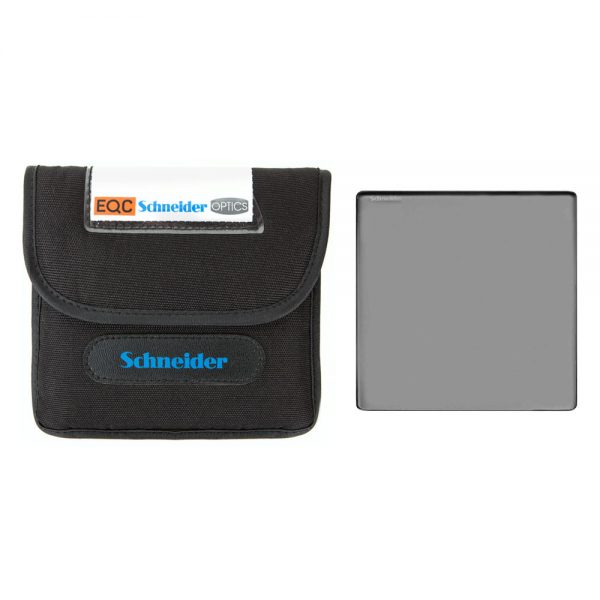 Schneider Linear True-Pol Filter mit zugehöriger gepolsterter Schutztasche im Set.