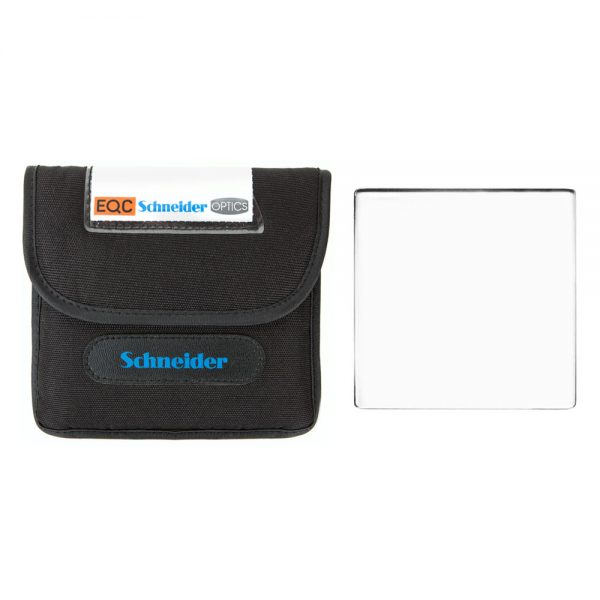 Schneider 4x4 True-Cut 750 IR Filter aus präzise geschliffenem Water-White-Glas, im Set inklusive Tasche.