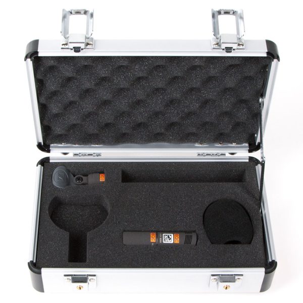 Sennheiser MKH 8050 Kondensatormikrofon im Transportkoffer mit Windschirm und XLR-Ausgangsmodul.