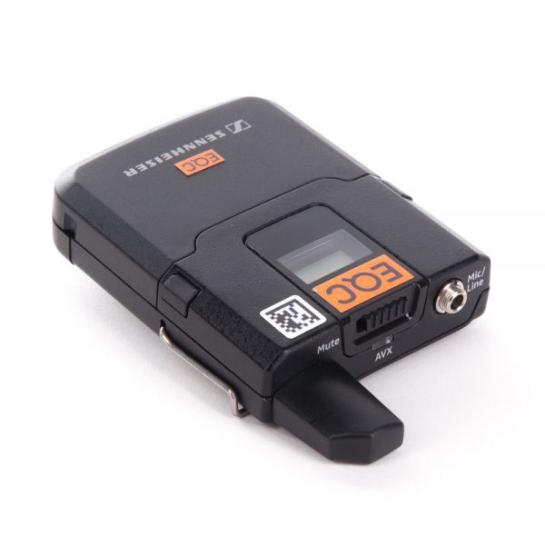 Sennheiser SK AVX digitaler Taschensender im 1,9-GHz-DECT-Band mit AES-256-Verschlüsselung.
