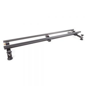 Slidekamera Atlas Modulare Slider-Verlängerung 1,2 m mit drei 3/8-Zoll-Montagepunkten und verstellbaren Füßen.