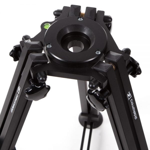Slidekamera Riesenstativ 700 mit Höhenbereich 70-125 cm und 75-mm-Halbschale für Videoköpfe.